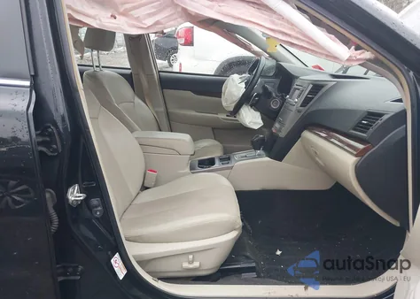 2014 Subaru Legacy 2.5I Limited из США, поврежденный, VIN 4S3BMBL64E3002431